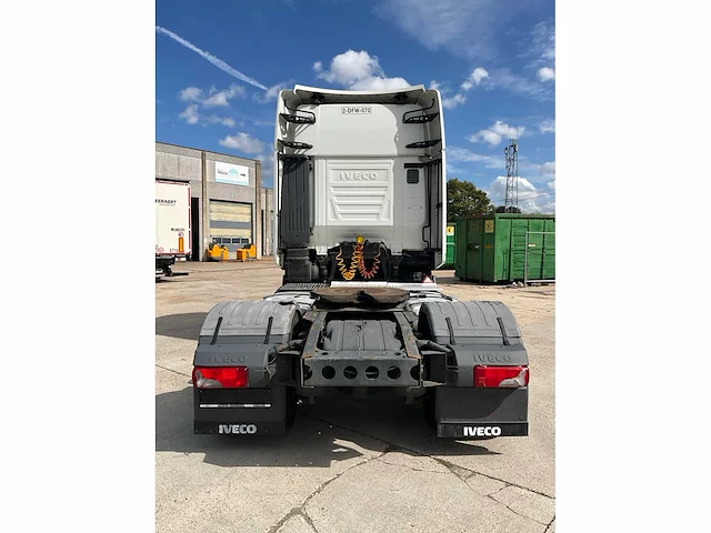 2017 iveco 480 stralis vrachtwagen - afbeelding 29 van  32