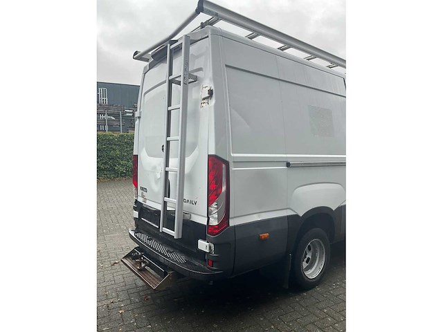 2017 iveco lichte vracht - 3l - afbeelding 45 van  49