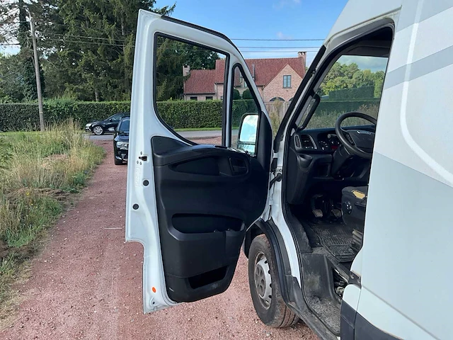 2017 iveco lichte vracht - afbeelding 7 van  44