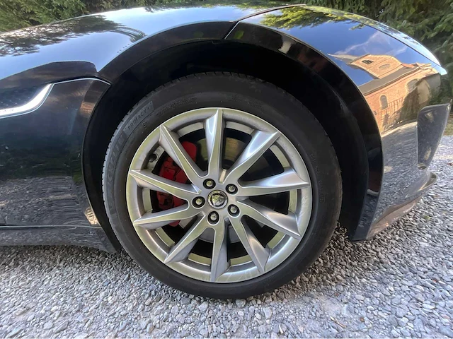 2017 jaguar f type auto - afbeelding 16 van  51