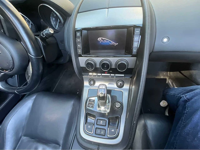 2017 jaguar f type auto - afbeelding 27 van  51
