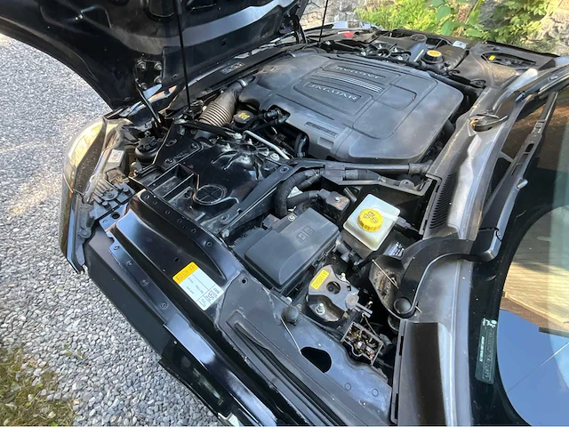 2017 jaguar f type auto - afbeelding 32 van  51