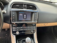 2017 jaguar xe personenauto - afbeelding 7 van  32