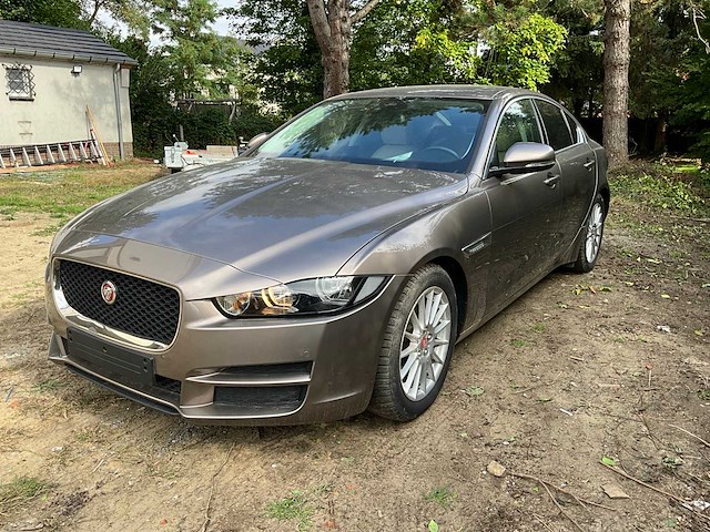 2017 jaguar xe personenauto - afbeelding 1 van  32