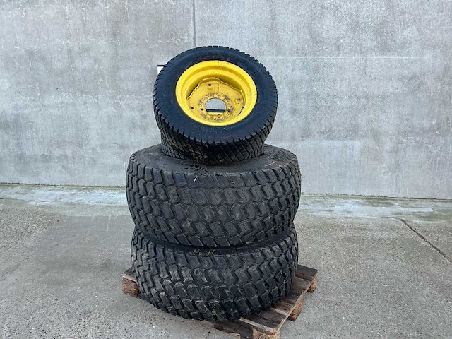 2017 john deere 4049r landbouwtractor - afbeelding 18 van  28