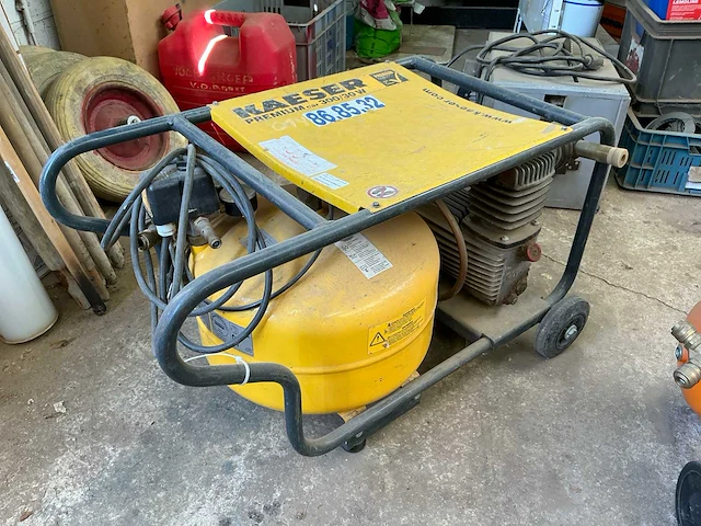 2017 kaeser premium car 300/30 zuigercompressor - afbeelding 2 van  8