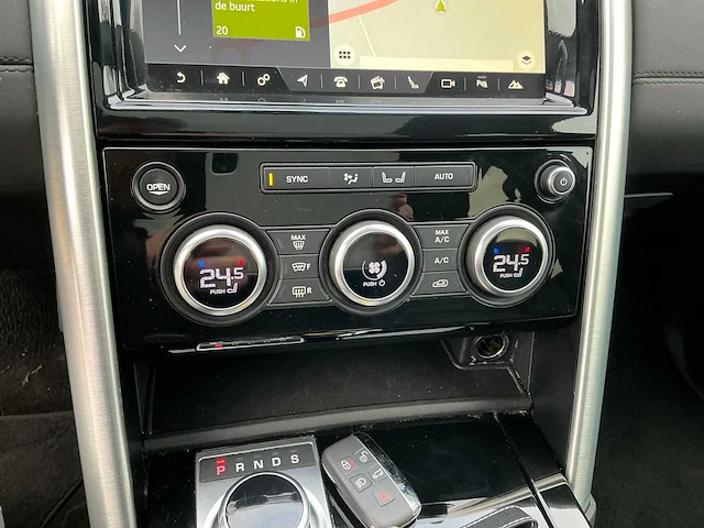 2017 land rover discovery hse 4x4 - afbeelding 24 van  101
