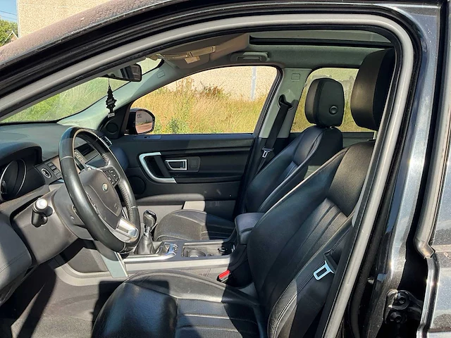2017 land rover discovery sport personenauto - afbeelding 16 van  50
