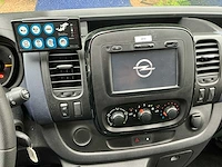 2017 les dauphins vivaro ambulance - afbeelding 17 van  27