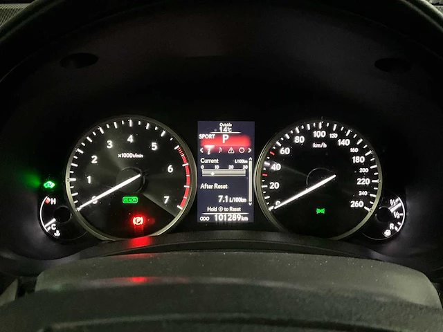 2017 lexus nh300h - afbeelding 18 van  31