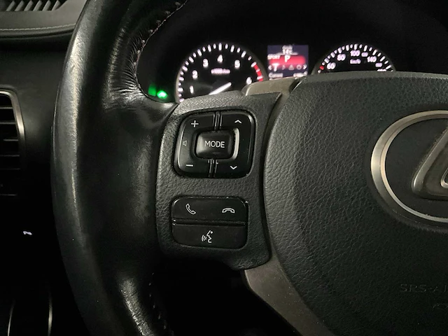 2017 lexus nh300h - afbeelding 19 van  31