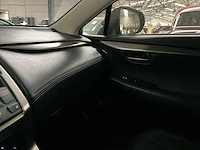 2017 lexus nh300h - afbeelding 25 van  31