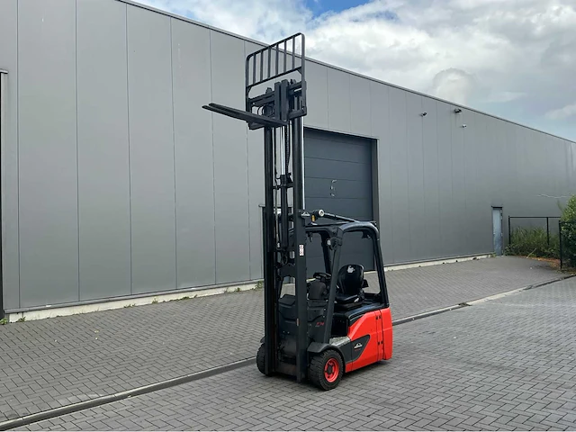 2017 linde e14-02 vorkheftruck - afbeelding 7 van  13