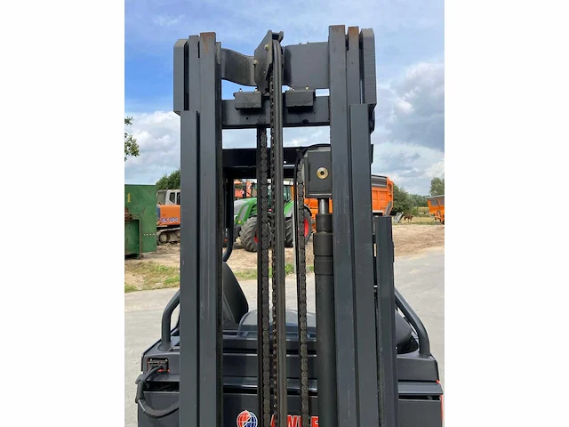 2017 linde r14 reachtruck - afbeelding 9 van  44