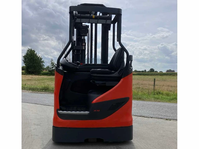2017 linde r14 reachtruck - afbeelding 41 van  44