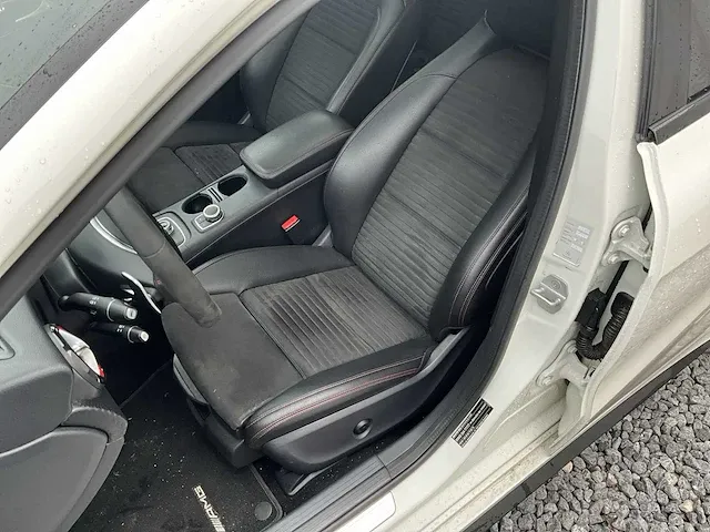 2017 mercedes-benz a45 amg - afbeelding 13 van  41