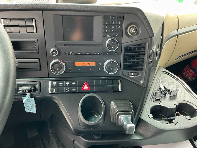 2017 mercedes-benz actros 1846 vrachtwagen - afbeelding 9 van  21