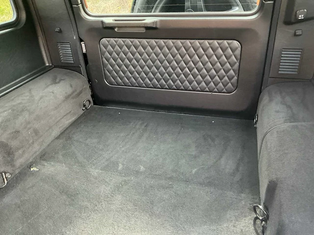 2017 mercedes-benz amg g63 v8 biturbo lichte vracht - afbeelding 28 van  67