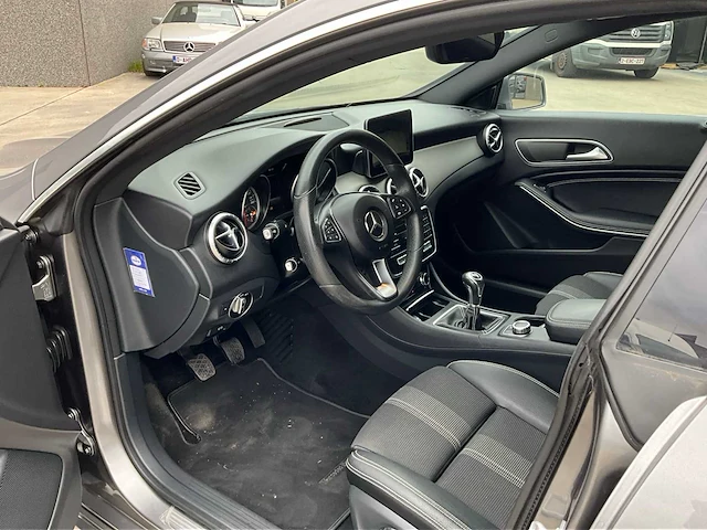 2017 mercedes-benz cla 180 - afbeelding 7 van  45