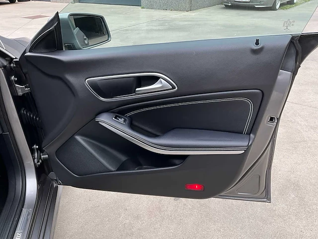 2017 mercedes-benz cla 180 - afbeelding 33 van  45