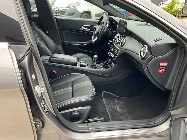 2017 mercedes-benz cla 180 - afbeelding 36 van  45