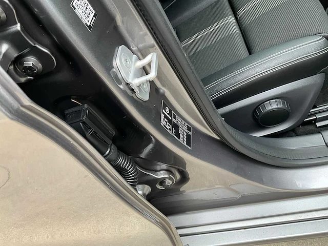 2017 mercedes-benz cla 180 - afbeelding 38 van  45