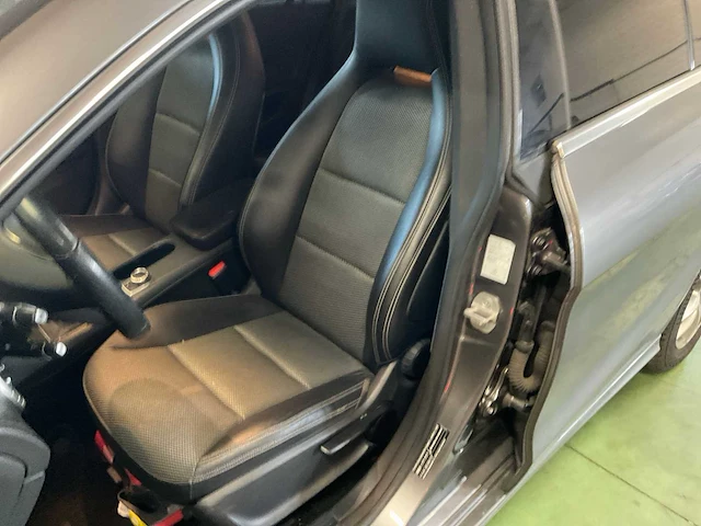 2017 mercedes-benz cla shootingbrake 180d - afbeelding 13 van  27