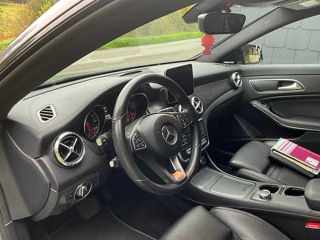 2017 mercedes-benz cla200 sedan auto - afbeelding 6 van  32