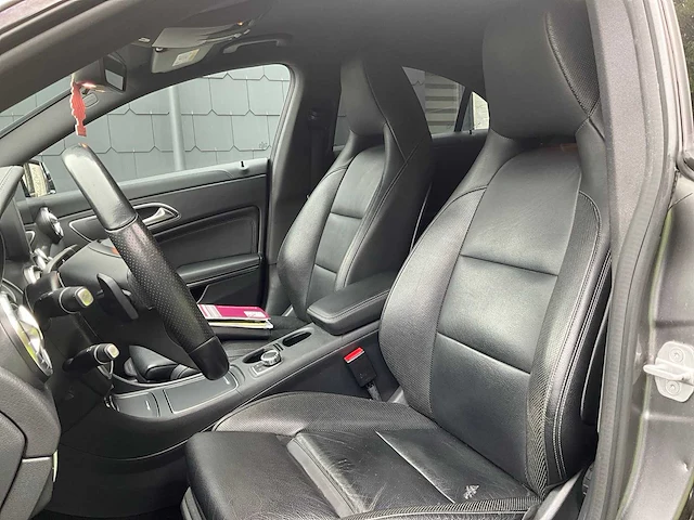 2017 mercedes-benz cla200 sedan auto - afbeelding 10 van  32