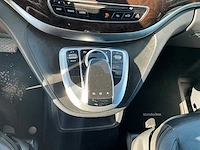 2017 mercedes-benz v-klasse personenauto - afbeelding 28 van  48