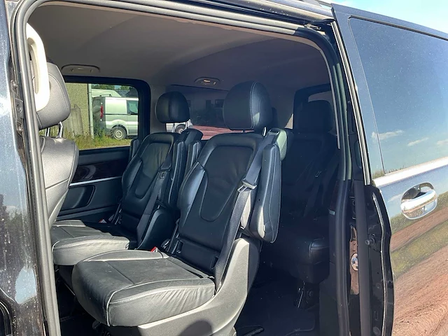 2017 mercedes-benz v-klasse personenauto - afbeelding 32 van  48