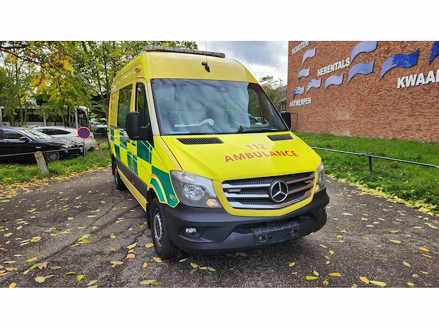 2017 mercedes sprinter ambulances | 119918km - afbeelding 7 van  44