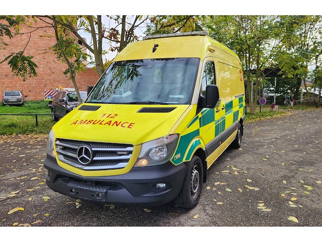 2017 mercedes sprinter ambulances | 119918km - afbeelding 13 van  44