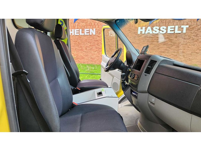 2017 mercedes sprinter ambulances | 119918km - afbeelding 22 van  44