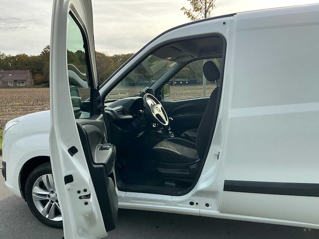 2017 opel combo personenauto - afbeelding 5 van  23