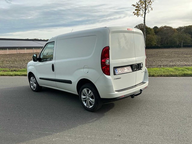 2017 opel combo personenauto - afbeelding 17 van  23
