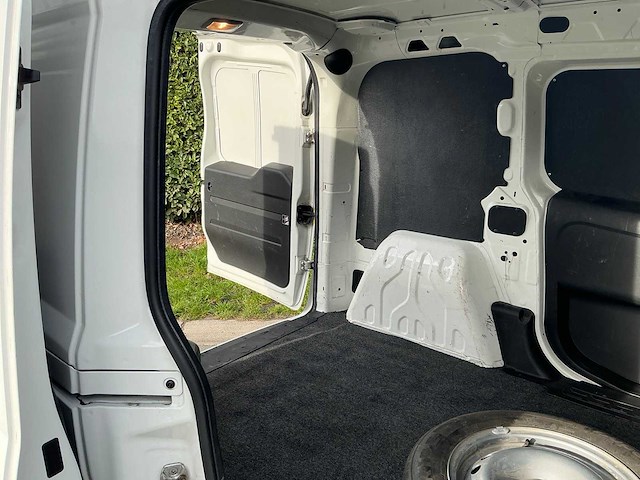 2017 opel combo personenauto - afbeelding 14 van  23