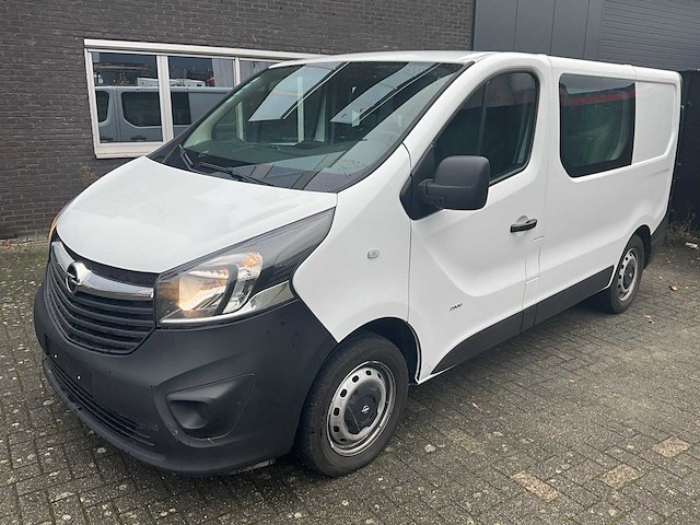 2017 opel vivaro biturbo - 6 pers - trekhaak - afbeelding 1 van  43