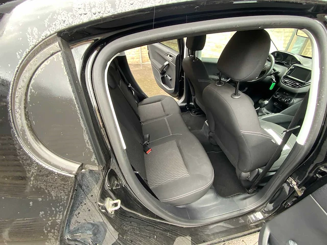 2017 peugeot 208 c - hatchback - afbeelding 11 van  29