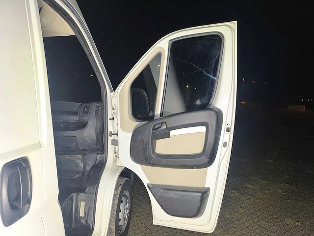 2017 | peugeot | boxer l2h2 | diesel | 63.863 km | trekhaak | start en rijdt goed - afbeelding 6 van  24