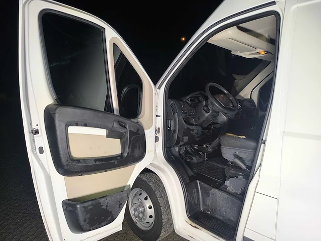 2017 | peugeot | boxer l2h2 | diesel | 63.863 km | trekhaak | start en rijdt goed - afbeelding 7 van  24