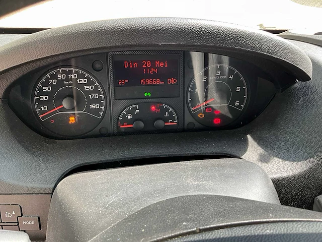2017 peugeot boxer lichte vrachtwagen - afbeelding 13 van  36