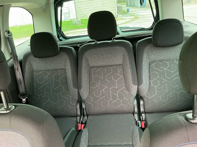 2017 peugeot partner 1.6 hdi personenauto - afbeelding 17 van  40