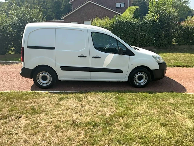 2017 peugeot partner bedrijfswagen - afbeelding 24 van  27