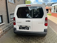 2017 peugeot partner lichte vracht - afbeelding 25 van  28