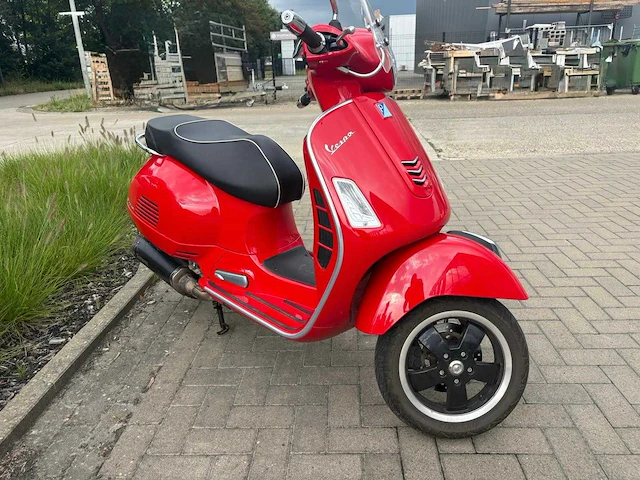 2017 piaggio vespa gts - afbeelding 14 van  18