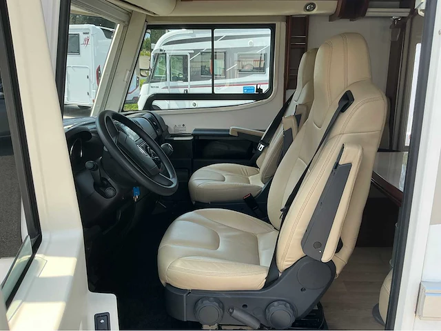 2017 rapido 9090df kampeerwagen - afbeelding 17 van  82