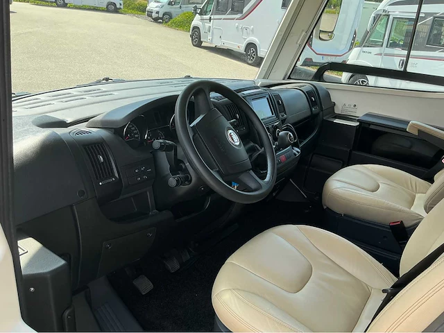 2017 rapido 9090df kampeerwagen - afbeelding 18 van  82