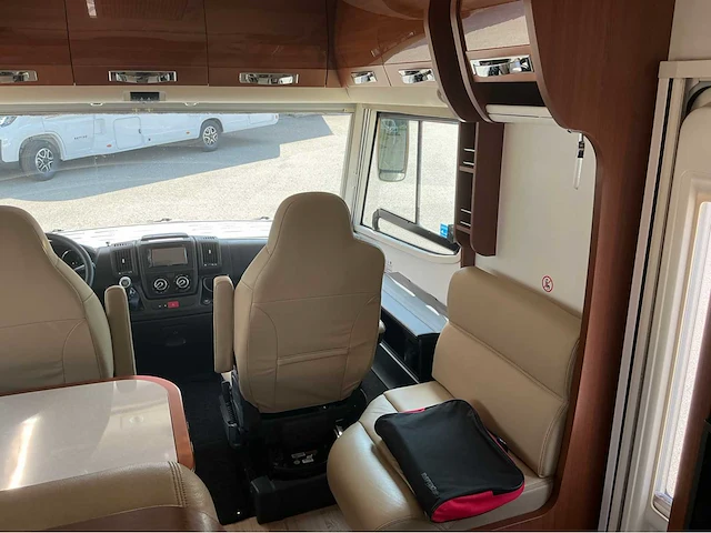 2017 rapido 9090df kampeerwagen - afbeelding 27 van  82