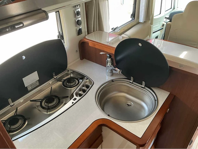 2017 rapido 9090df kampeerwagen - afbeelding 35 van  82